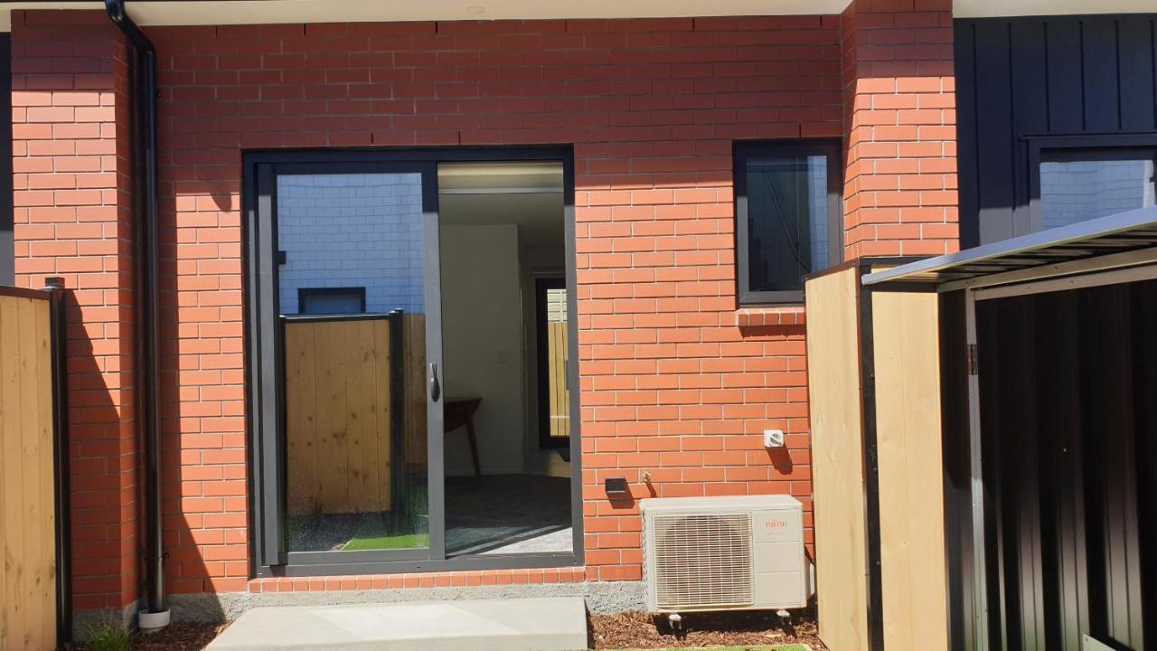Modern Loft In Christchurch Cbd With Private Courtyard المظهر الخارجي الصورة
